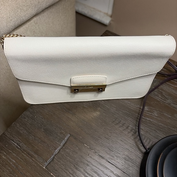 FURLA JULIA SAFFIANO White Clutch with Silver Crossbody Chain and Furla Dusty - Picture 4 of 10